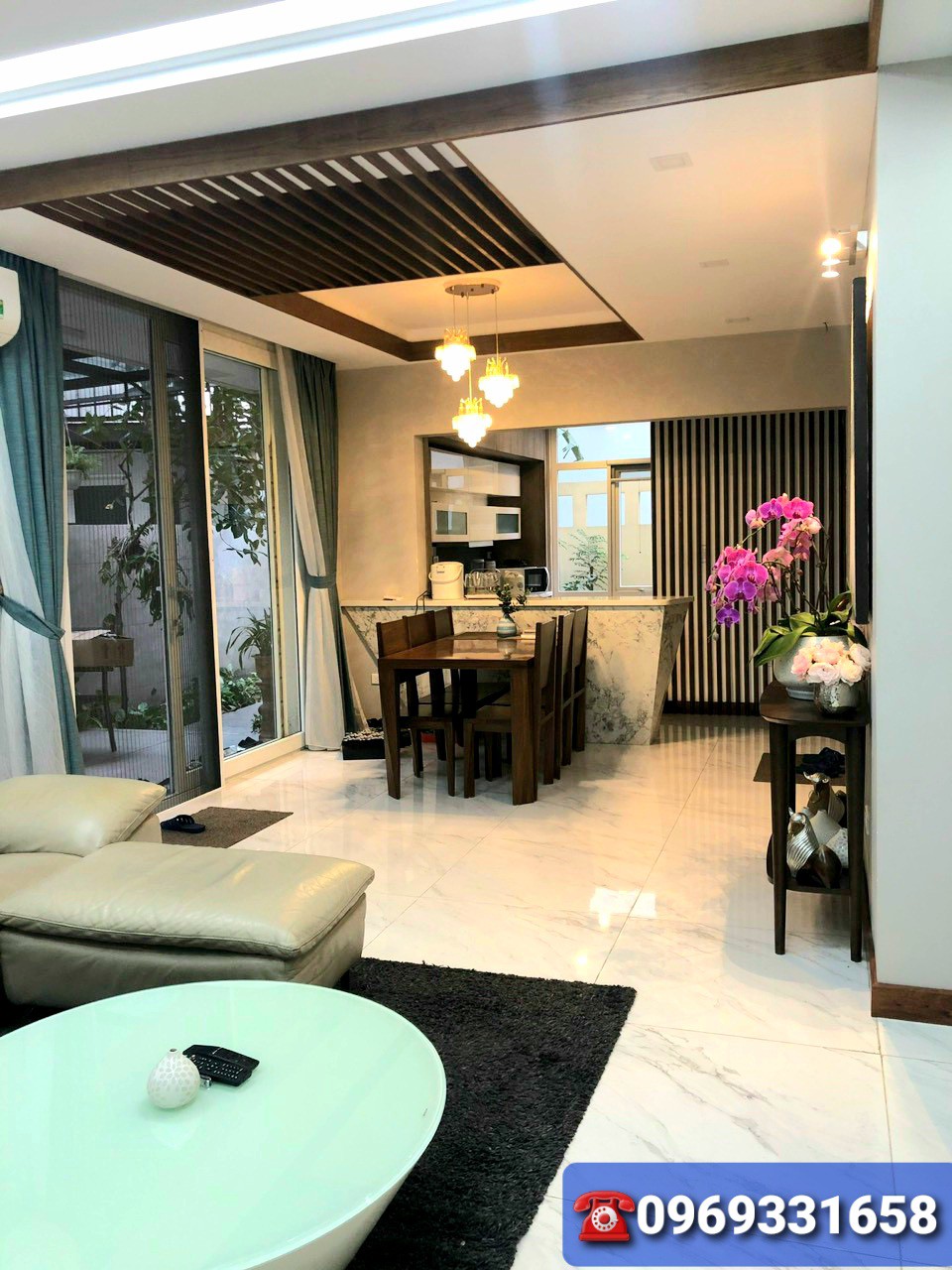BÁN CĂN BIỆT THỰ SONG LẬP 168m2,3PN,FULL ĐỒ BÊN VƯỜN TÙNG ECOPARK 2
