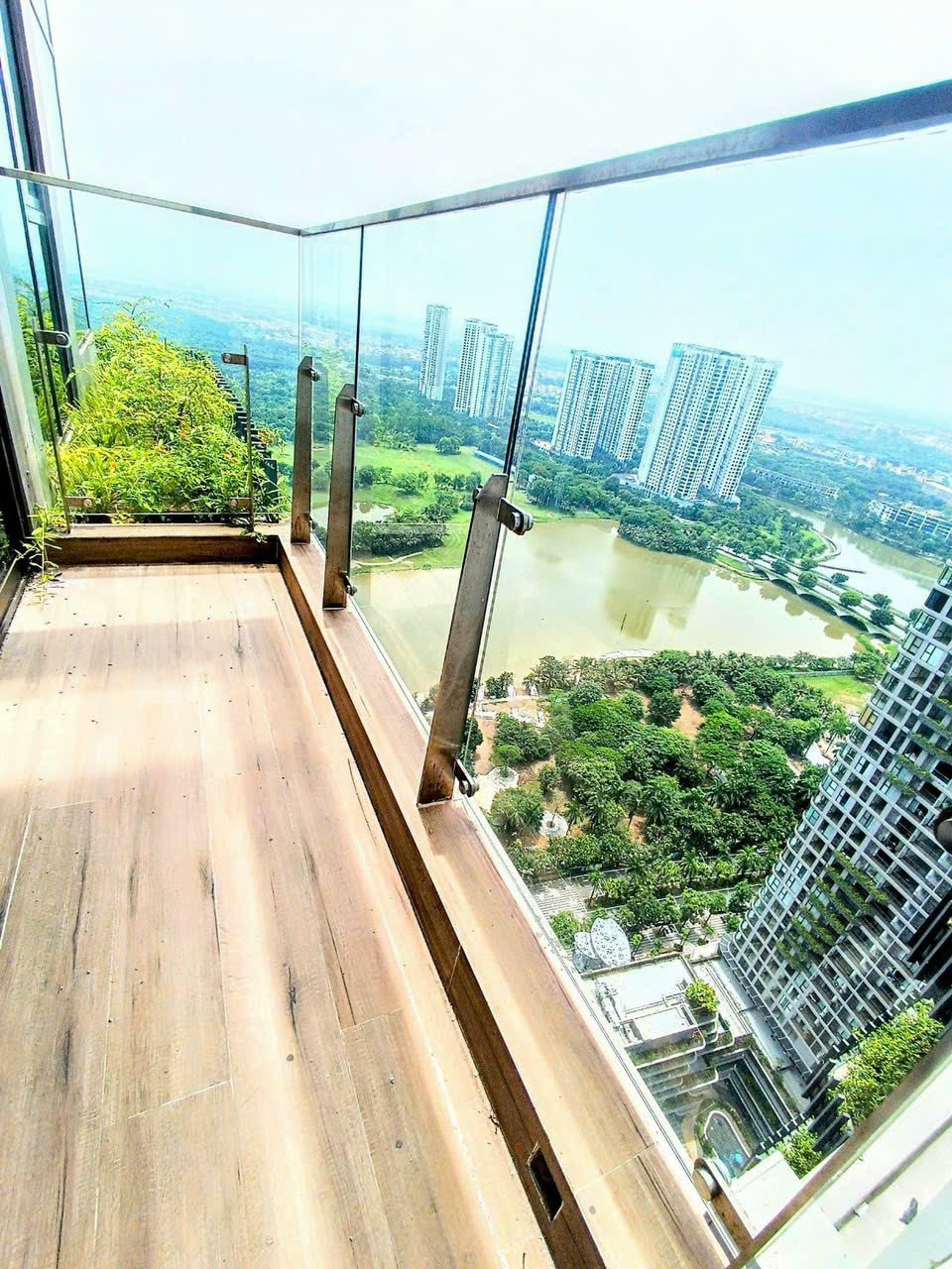 Bán căn hộ Duplex tại tòa Onsen view hồ Thiên Nga 4