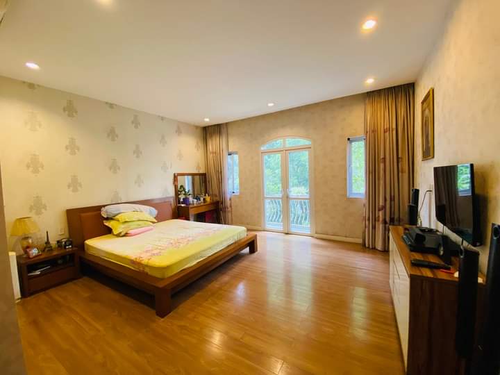 BÁN CĂN NHÀ PHỐ TRÚC 110M2 BÊN ECOPARK, HƯNG YÊN 5