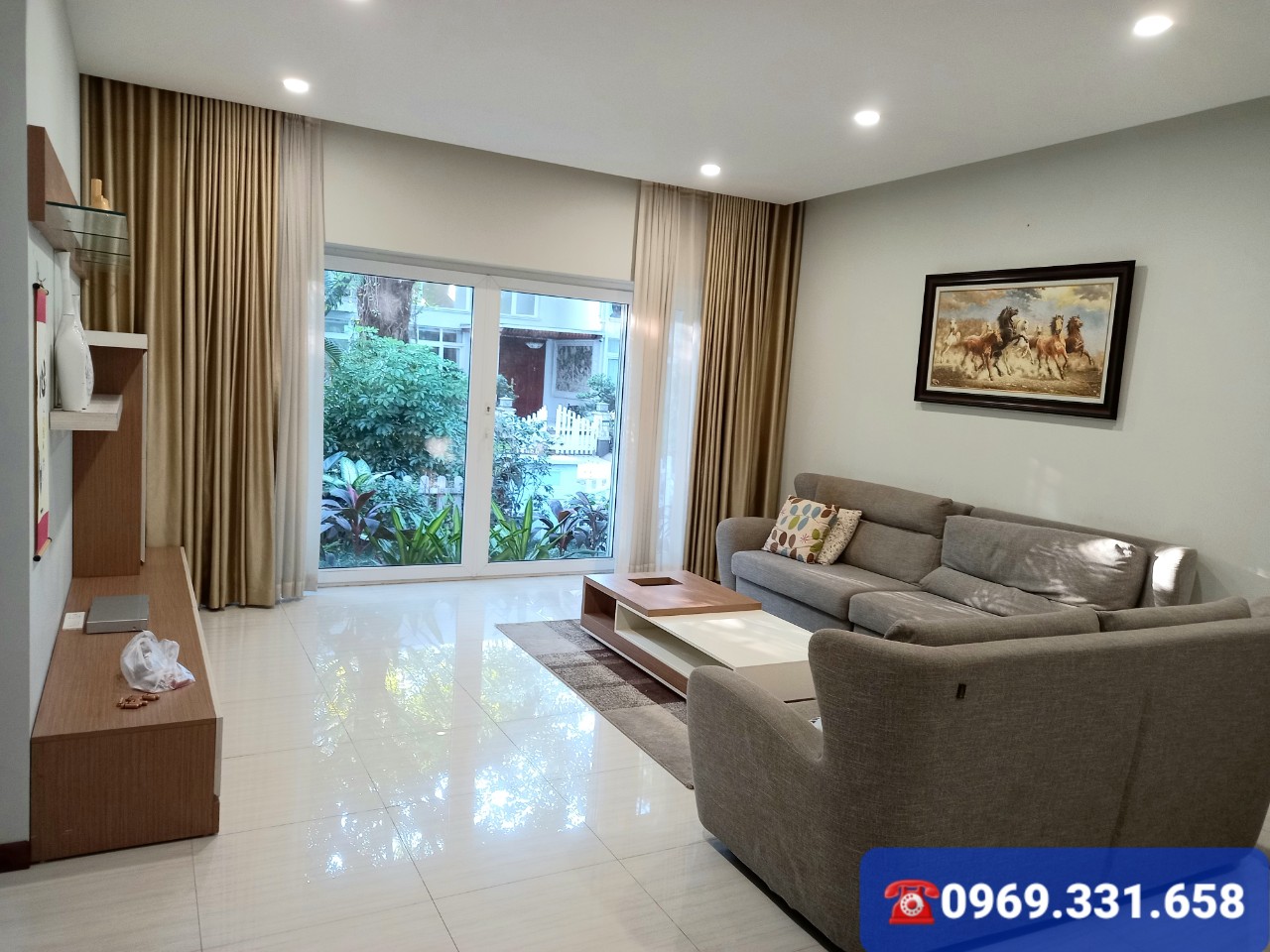 BIỆT THỰ ĐƠN LẬP 360M2 BÊN VƯỜN TÙNG ECOPARK CHO THUÊ 1