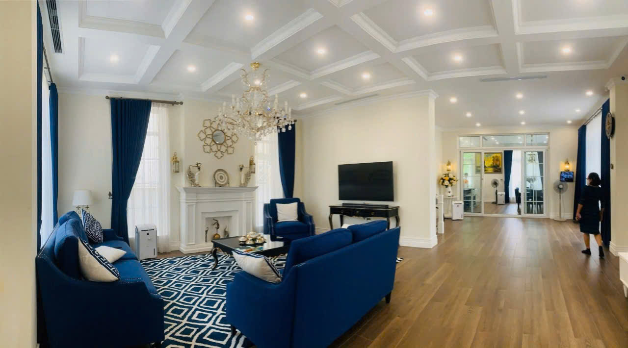 Biệt thự đơn lập 400m2, có view sông ,full đồ bên Vinhomes Riverside long Biên cần cho thuê 1