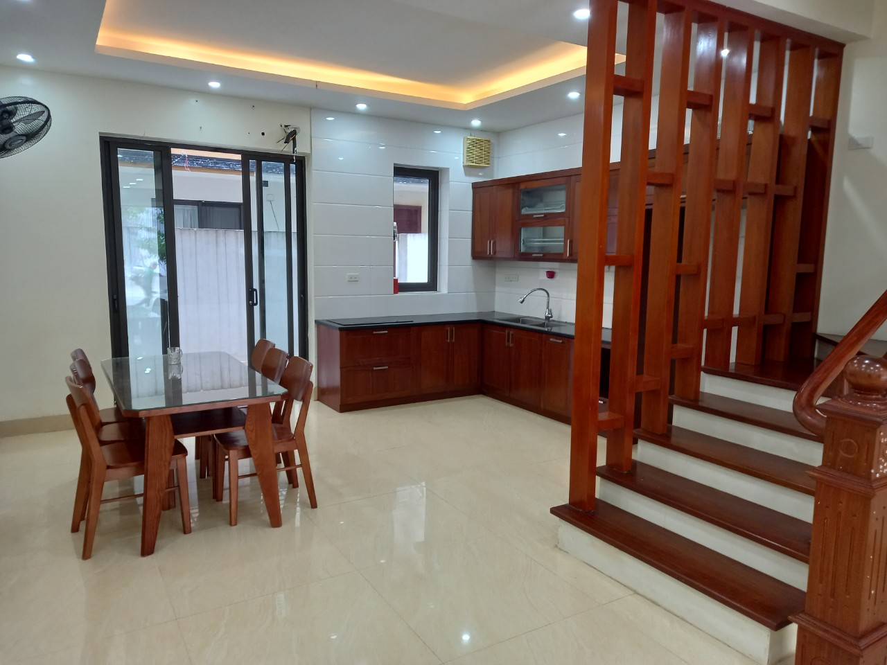 Biệt thự liền kề Parkriver cần cho thuê 2