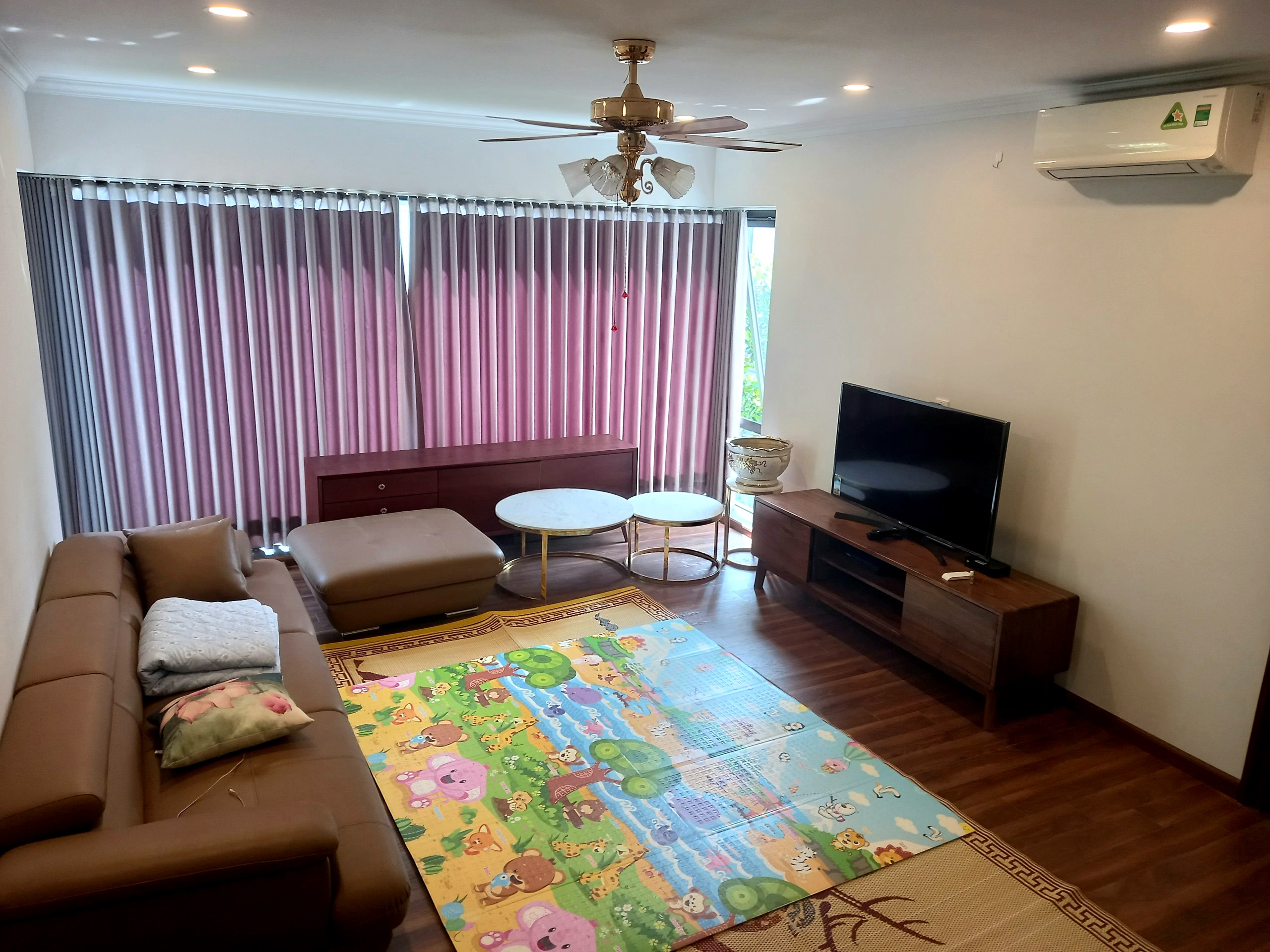 BIỆT THỰ SÂN VƯỜN 4PN,FULL ĐỒ BÊN PARKRIVE ECOPARK, VĂN GIANG,HƯNG YÊN CHO THUÊ 1