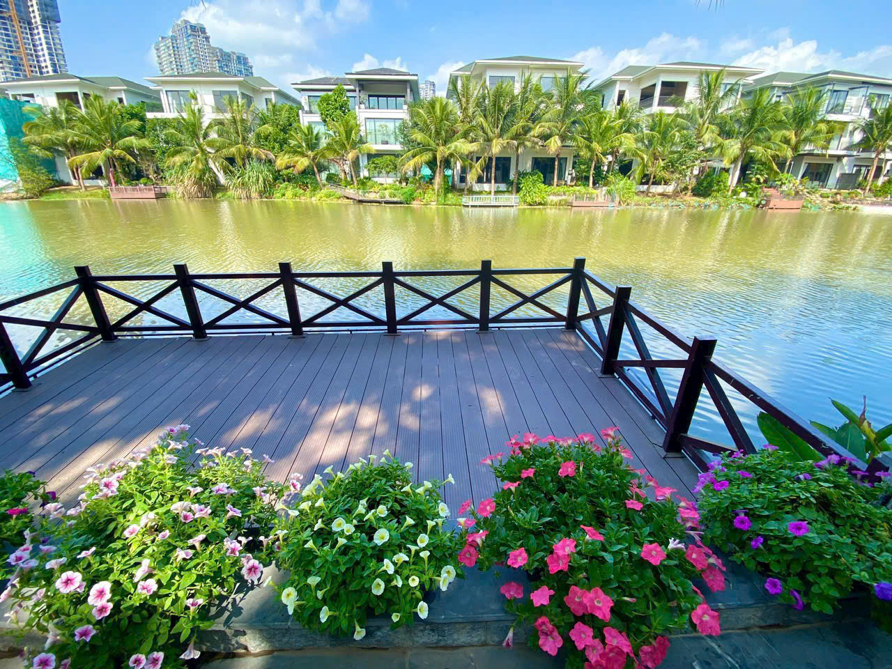 Biệt thự sân vườn,đầy đủ đồ cao cấp bên khu BT Đảo Ecopark cần cho thuê 7
