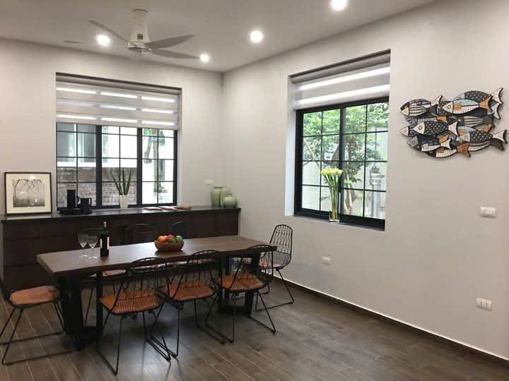 Biệt thự song lập 189m2,5 phòng ngủ full đồ bên Marina Ecopark cần bán 4