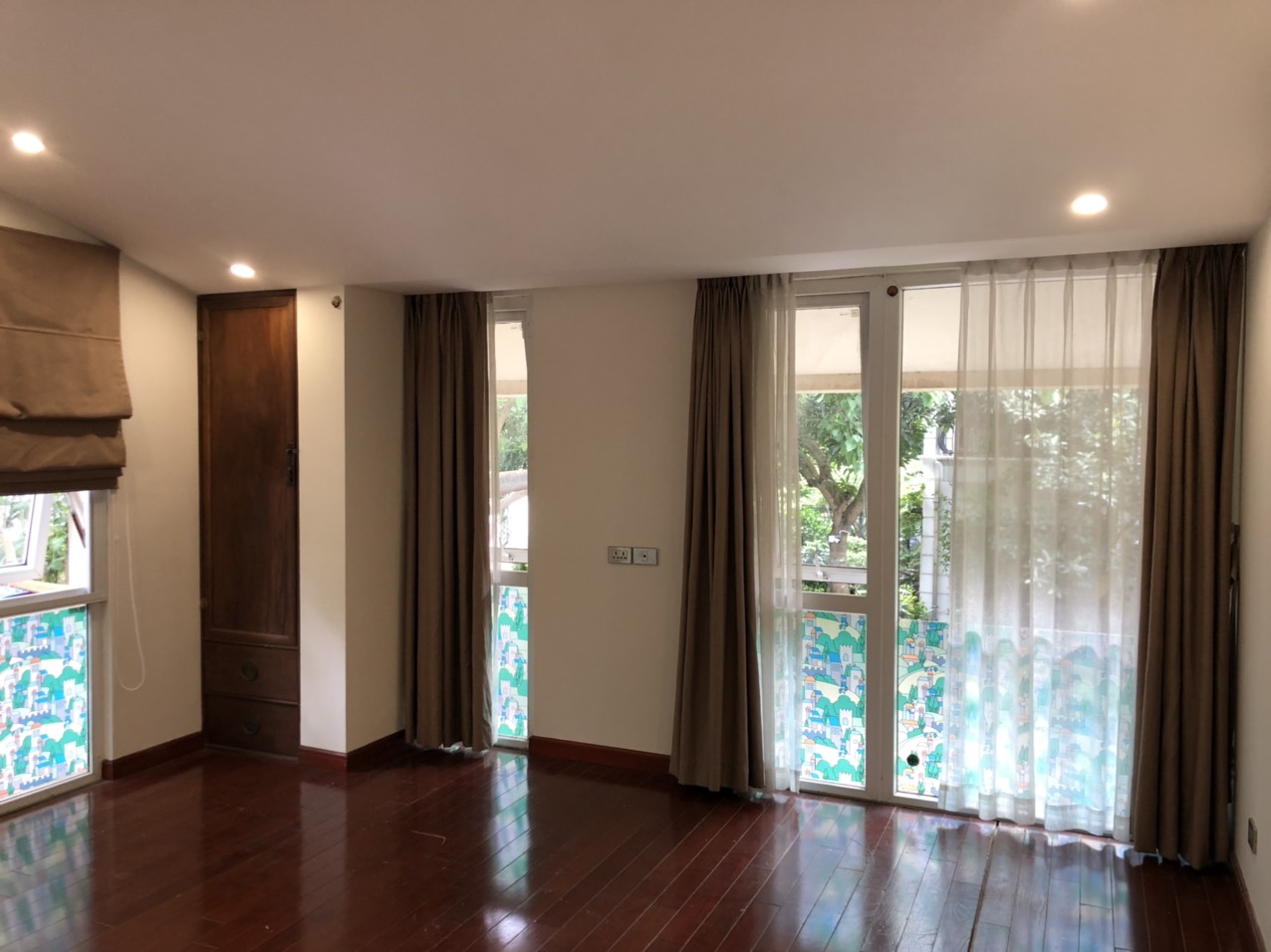 Biệt thự Vườn Tùng đầy đủ nội thất cho thuê 3