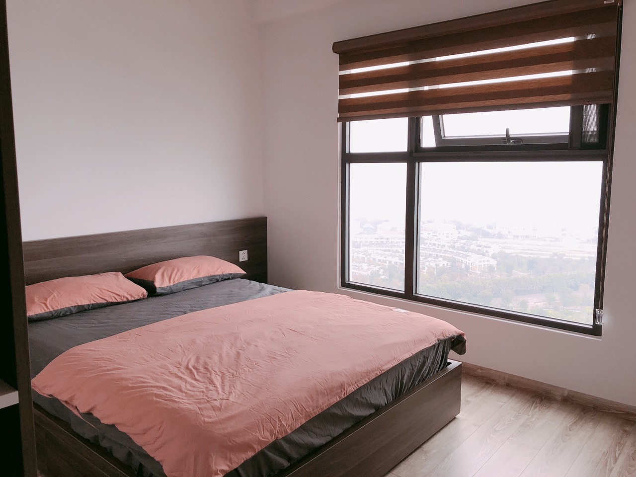 cần bán căn hộ 69m2,2pn,đủ đồ bên tòa lake2 ecopark, hưng yên 6
