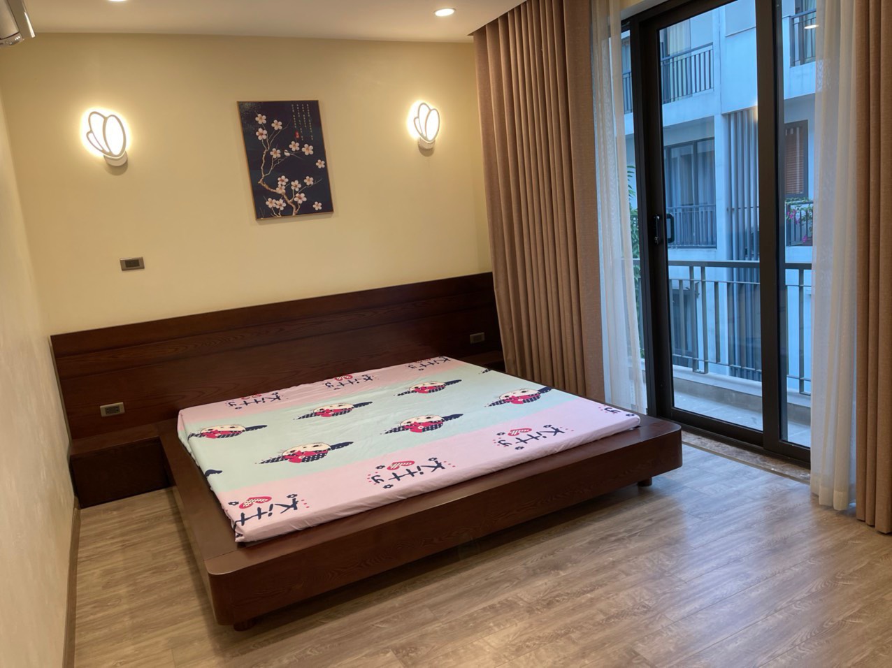 CẦN BÁN NHÀ PHỐ 100M2 X 4 TẦNG DÃY C KHU PHỐ THỦY NGUYÊN ECOPARK VĂN GIANG 7