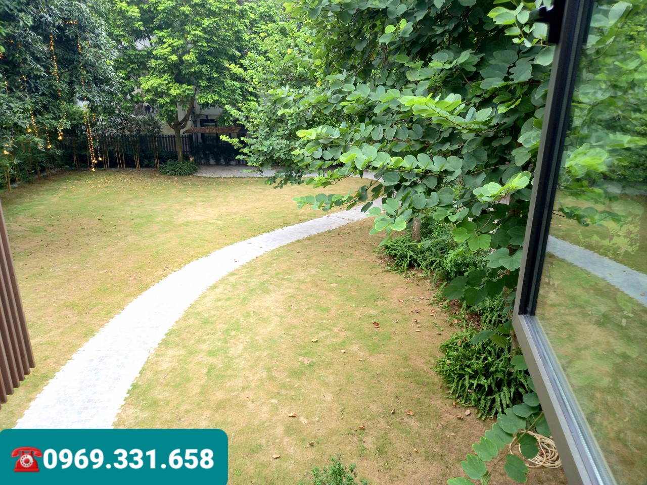 Cần cho thuê biệt thự 1000m2 tại khu đô thị Ecopark 1