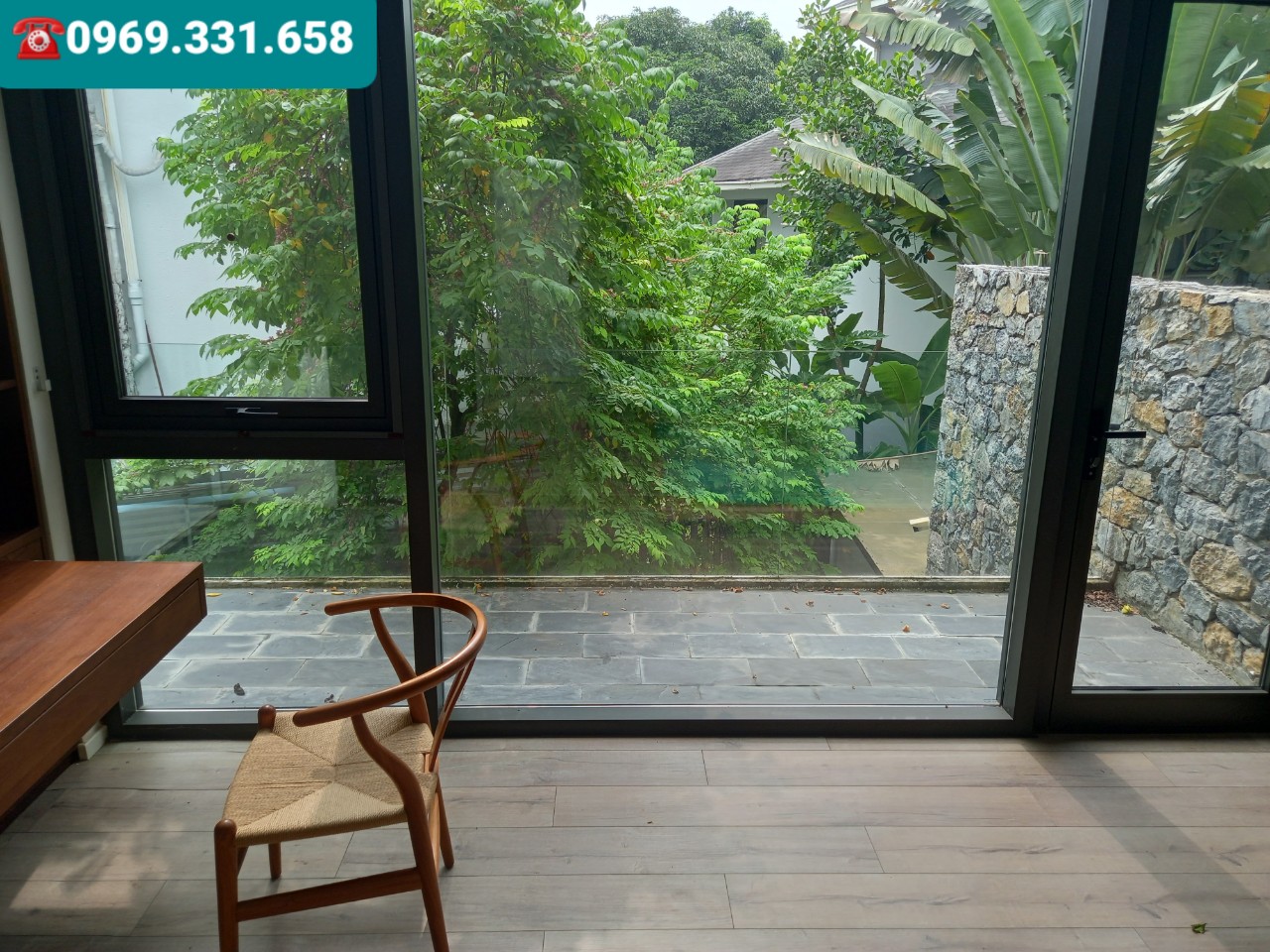 Cần cho thuê biệt thự 1000m2 tại khu đô thị Ecopark 8