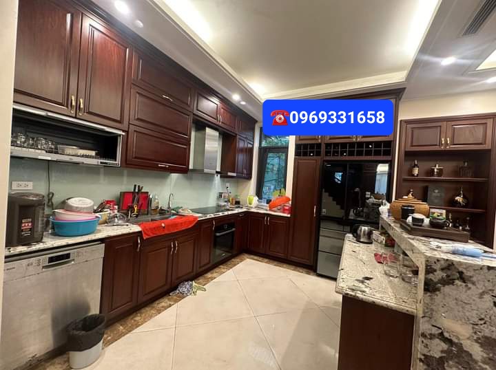 Cần chuyển nhượng căn Biệt thự song lập 216m2 xẻ khe bên khu Marina Ecopark 1
