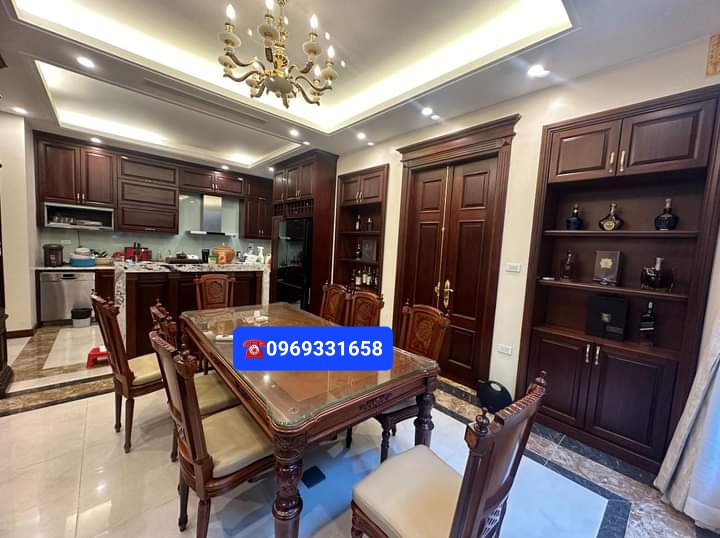 Cần chuyển nhượng căn Biệt thự song lập 216m2 xẻ khe bên khu Marina Ecopark 2