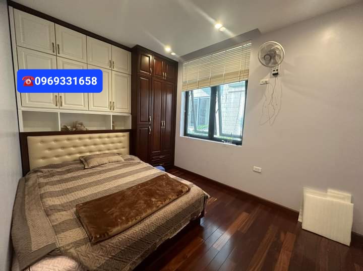 Cần chuyển nhượng căn Biệt thự song lập 216m2 xẻ khe bên khu Marina Ecopark 6