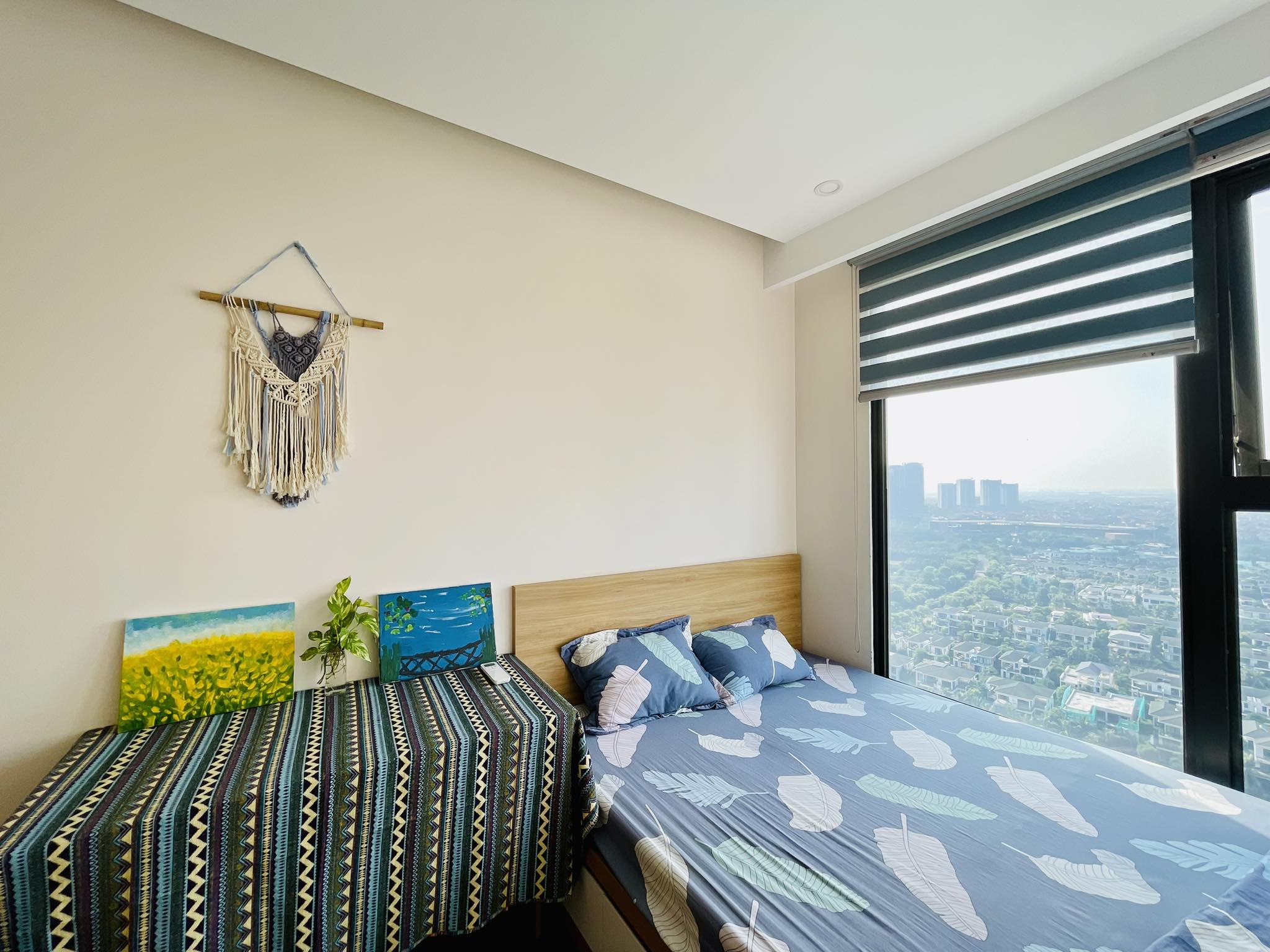 Căn hộ 106m , 3 phòng ngủ đầy đủ nội thất tại S2 Sky oasis 10