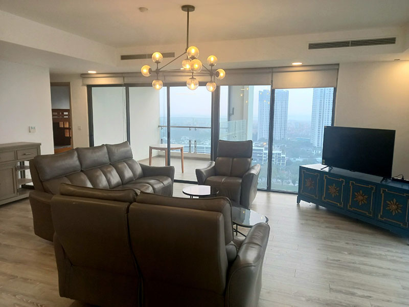 Căn hộ 163m tòa Lake 1 view sân golf cần bán 3