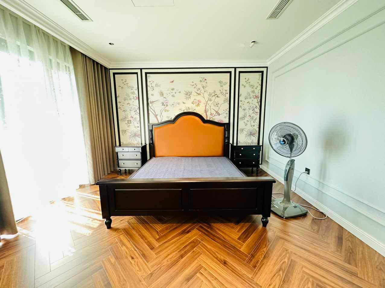 Căn hộ 212m tại Grand Park 1 cần cho thuê 15