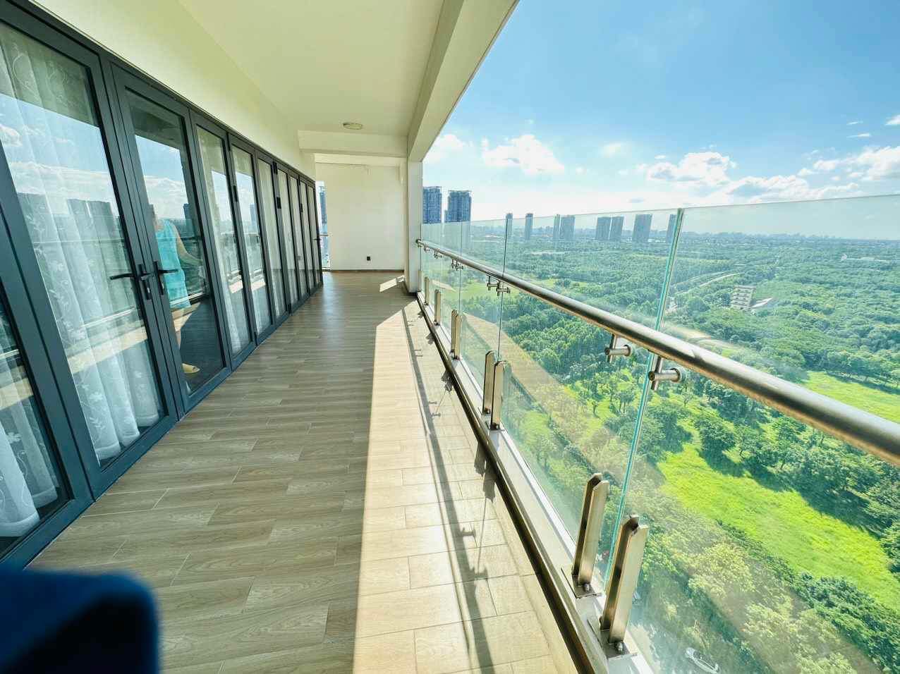 Căn hộ 212m tại Grand Park 1 cần cho thuê 6