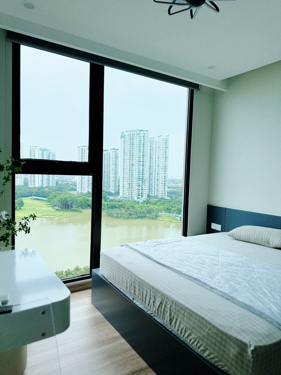 CĂN HÔ 3 PHÒNG NGỦ ĐỦ ĐỒ ĐẸP TÒA ONSEN ECOPARK CHO THUÊ 7