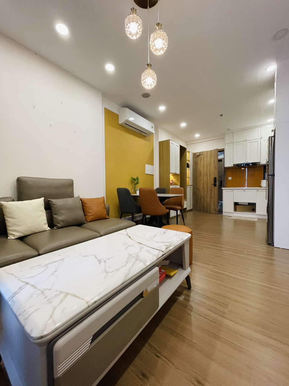 Căn hộ 3 phòng ngủ đủ nội thất giá 10 triêu tại S3 Sky Oasis 3