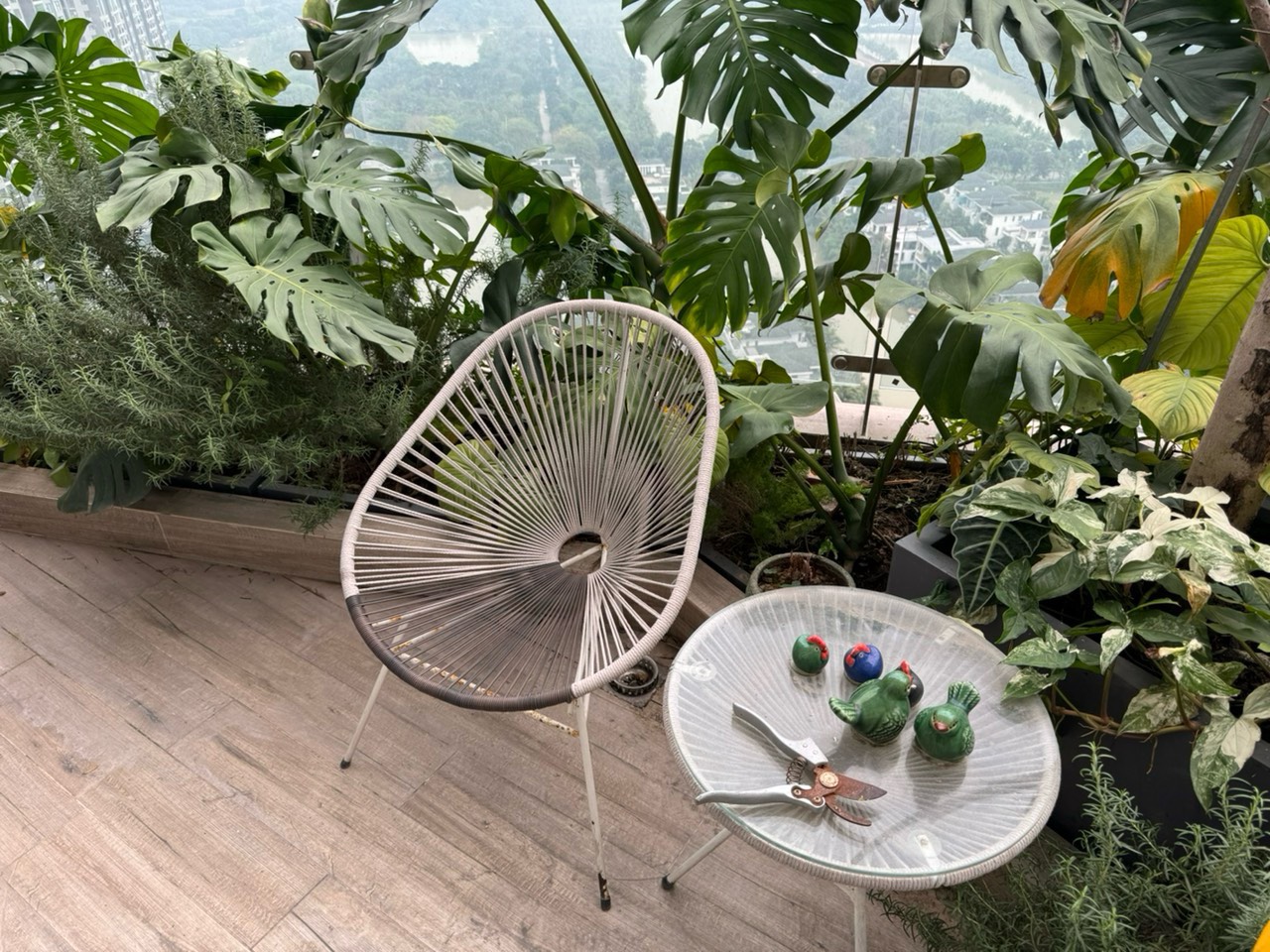 Căn hộ 68m2,2pn,2wc,đủ đồ bên tòa solforest ecopark cho thuê 6