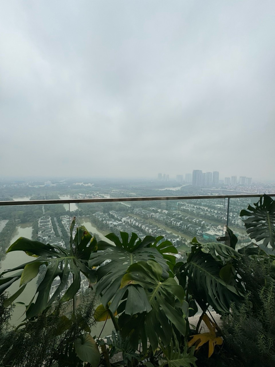 Căn hộ 68m2,2pn,2wc,đủ đồ bên tòa solforest ecopark cho thuê 7