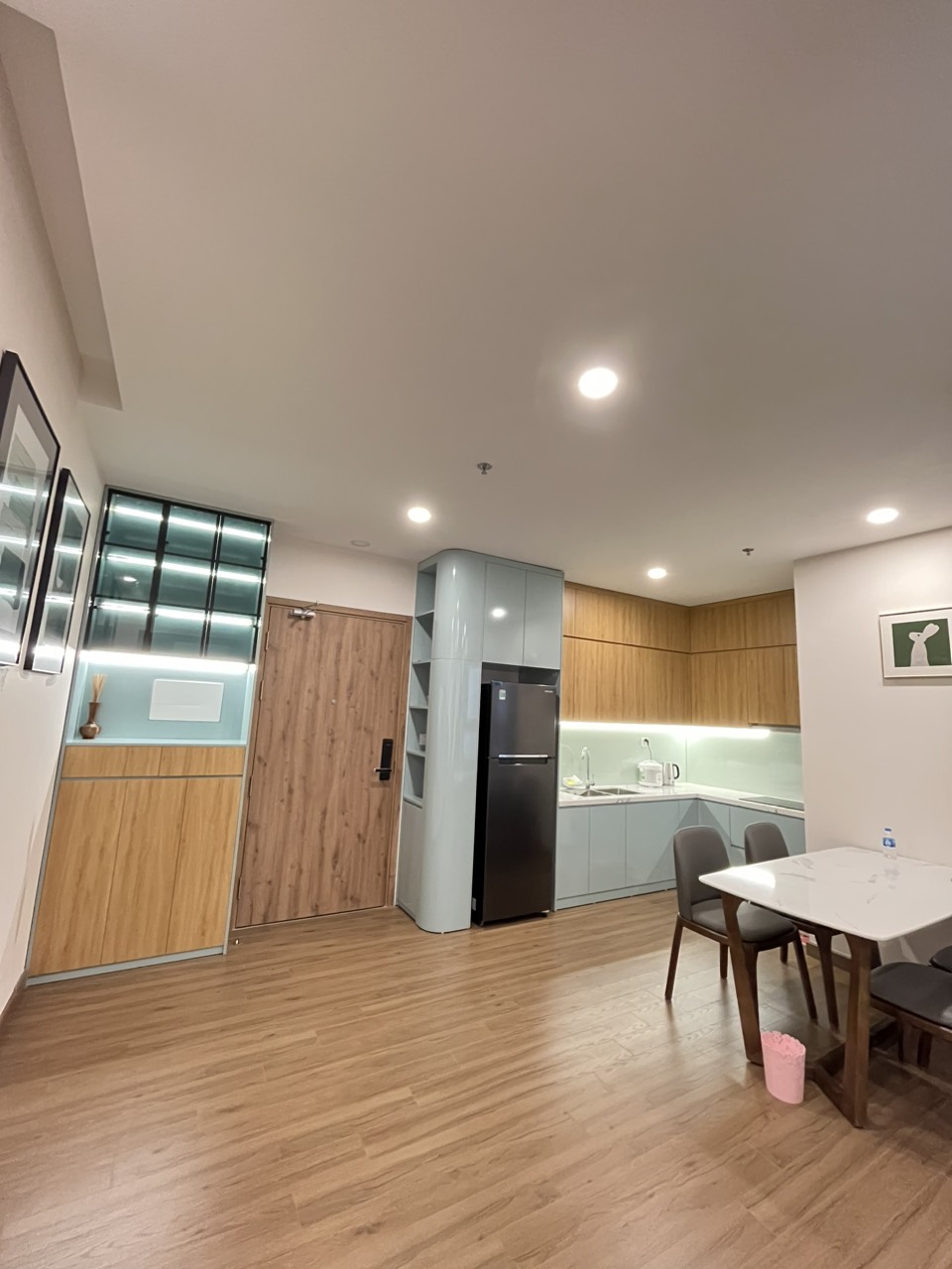 căn hộ 72m2,2pn,đủ đồ bên tòa sky oasis ecopark, văn giang cho thuê 1