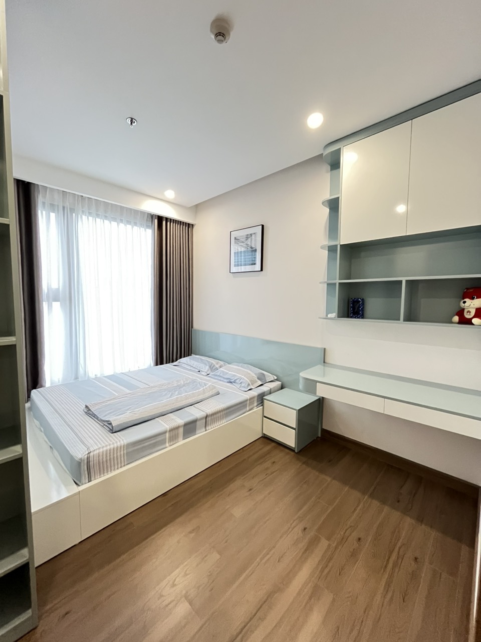 căn hộ 72m2,2pn,đủ đồ bên tòa sky oasis ecopark, văn giang cho thuê 6