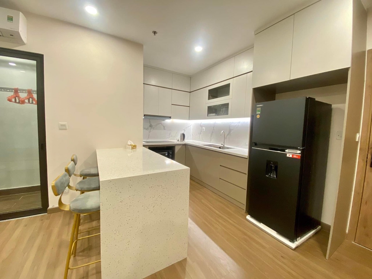 Căn hộ cho thuê tại S1 Sky Oasis , 74m, 2 phòng ngủ 3