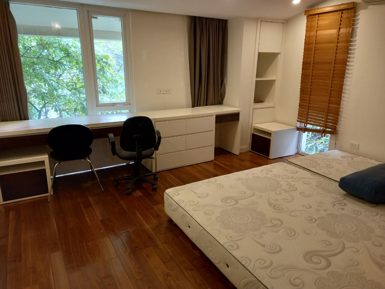 CHO THUÊ BIỆT THỰ 162M2 , 3PN ĐỦ ĐỒ Ở KHU VƯỜN TÙNG, ECOPARK 4