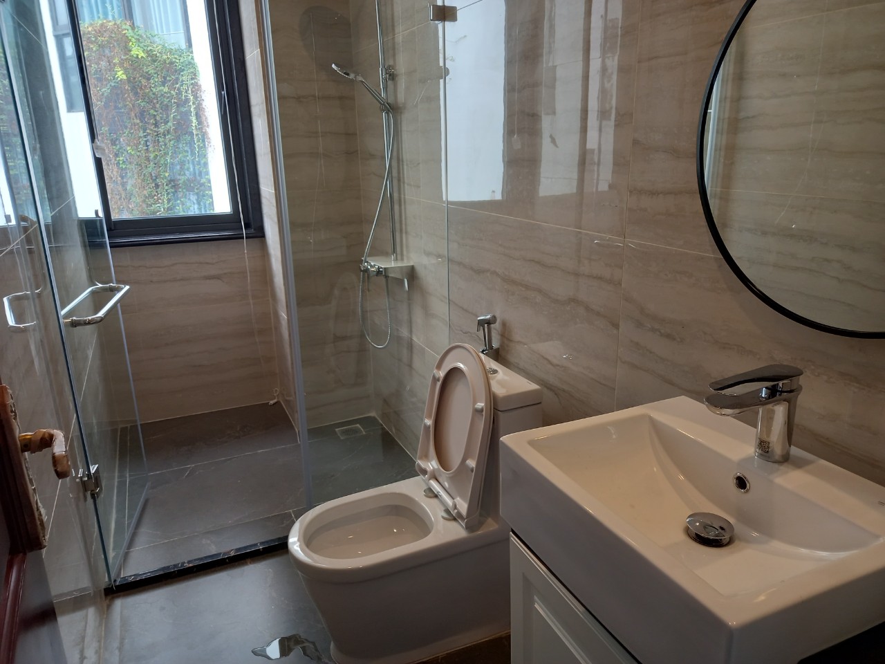 Cho thuê biệt thự đẹp hiện đại tại Marina , 5 phòng ngủ đầy đủ nội thất 10