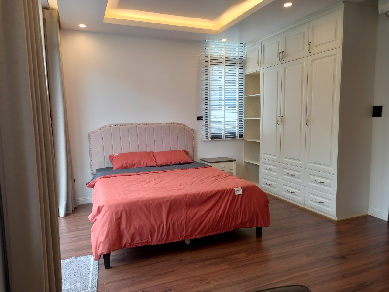 Cho thuê biệt thự đẹp hiện đại tại Marina , 5 phòng ngủ đầy đủ nội thất 13