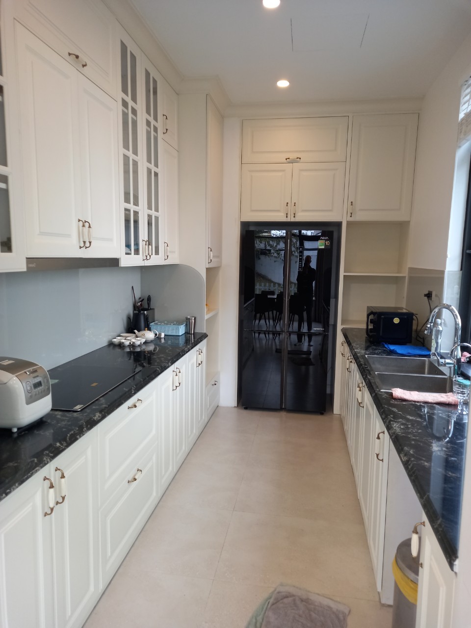 Cho thuê biệt thự đẹp hiện đại tại Marina , 5 phòng ngủ đầy đủ nội thất 4