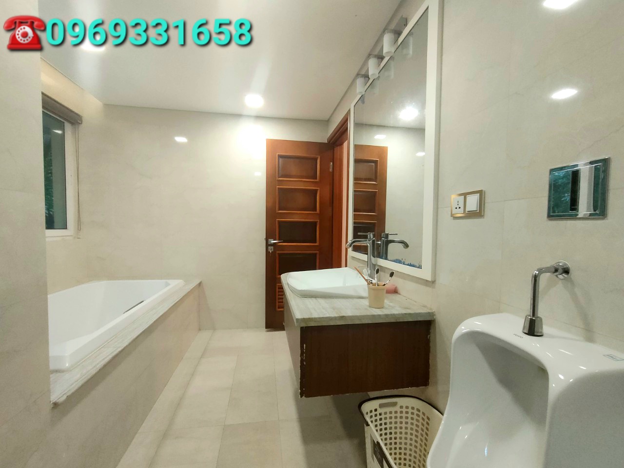 CHO THUÊ BIỆT THỰ ĐƠN LẬP 325M2,3PN,ĐỦ ĐỒ BÊN VƯỜN TÙNG,ECOPARK 5