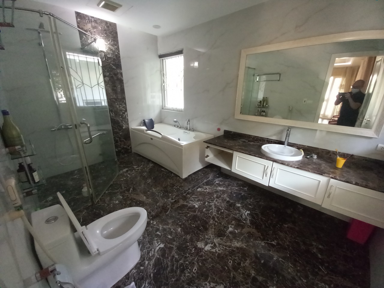 Cho thuê biệt thự góc khu Vườn Mai , đầy đủ nội thất 3