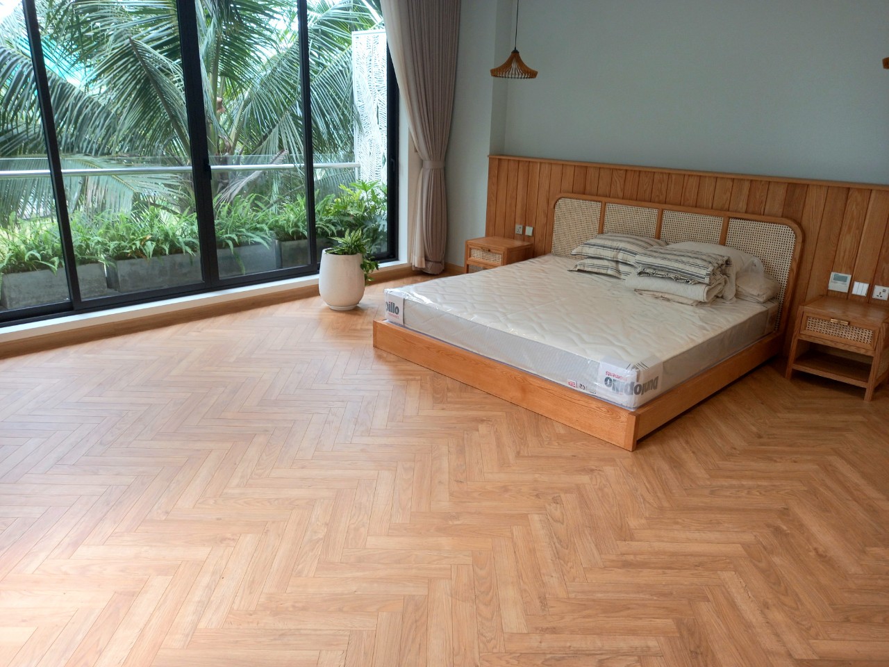 CHO THUÊ CĂN BIỆT THỰ ĐẢO 300M2,4PN,ĐỦ ĐỒ BÊN ECOPARK,HƯNG YÊN 6