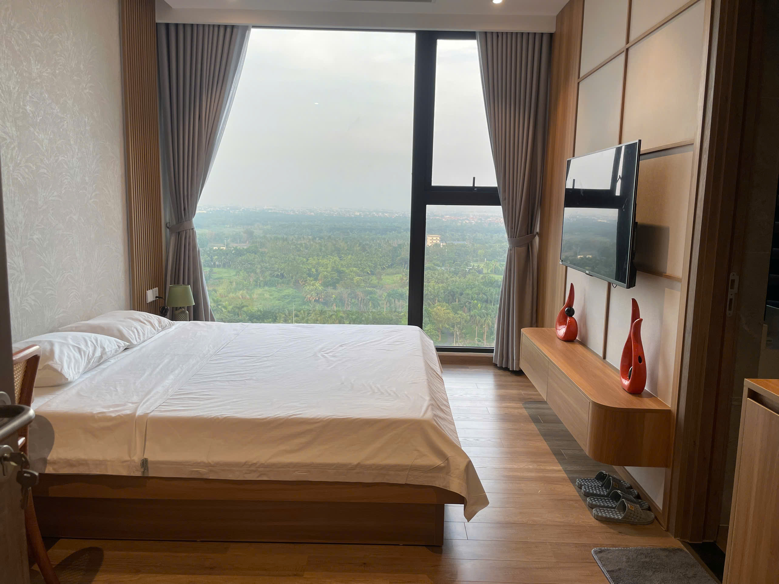 Cho thuê căn hộ 3 phòng ngủ phong cách Nhật tại Landmark 5