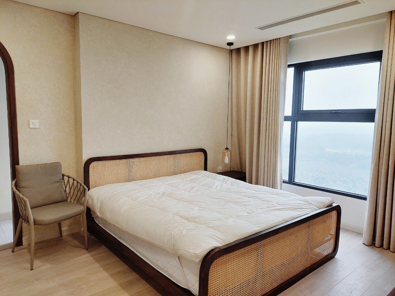 CHO THUÊ CĂN HỘ 3 PHÒNG NGỦ,ĐỦ ĐỒ GIÁ TỐT BÊN TÒA PARK2 ECOPARK ,HƯNG YÊN 6