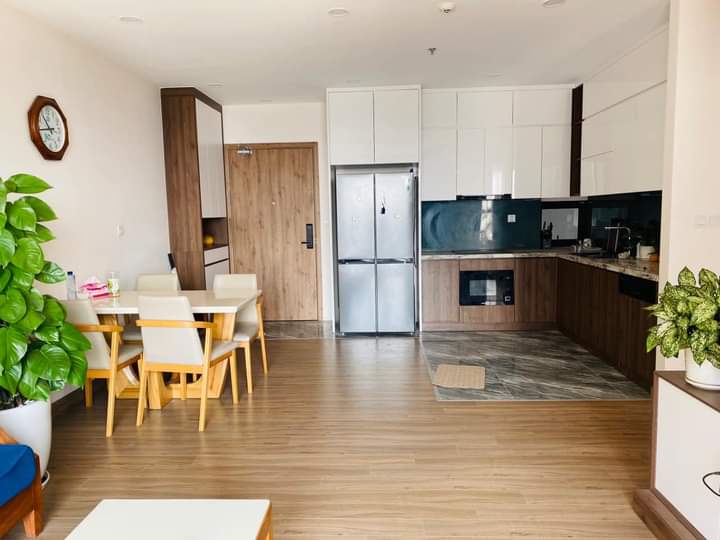 CHO THUÊ CĂN HỘ 3 PN,ĐỦ ĐÒ BÊN SKY OASIS ECOPARK 2