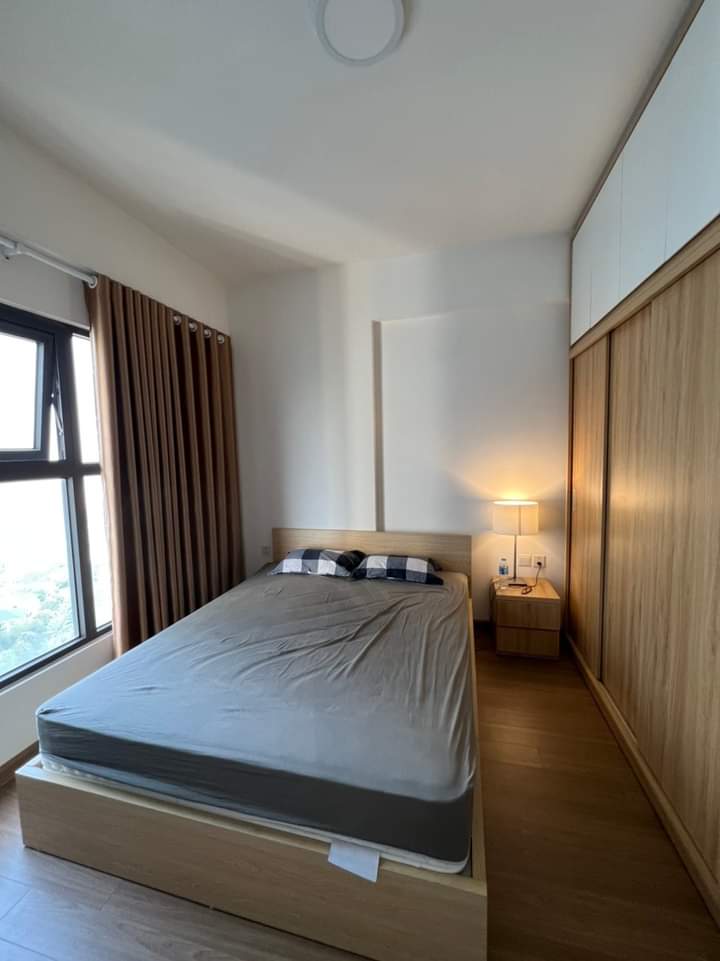 cho thuê căn hộ 69m2,2pn,đủ đồ bên tòa park1 ecopar.chỉ với giá 11tr/tháng 5