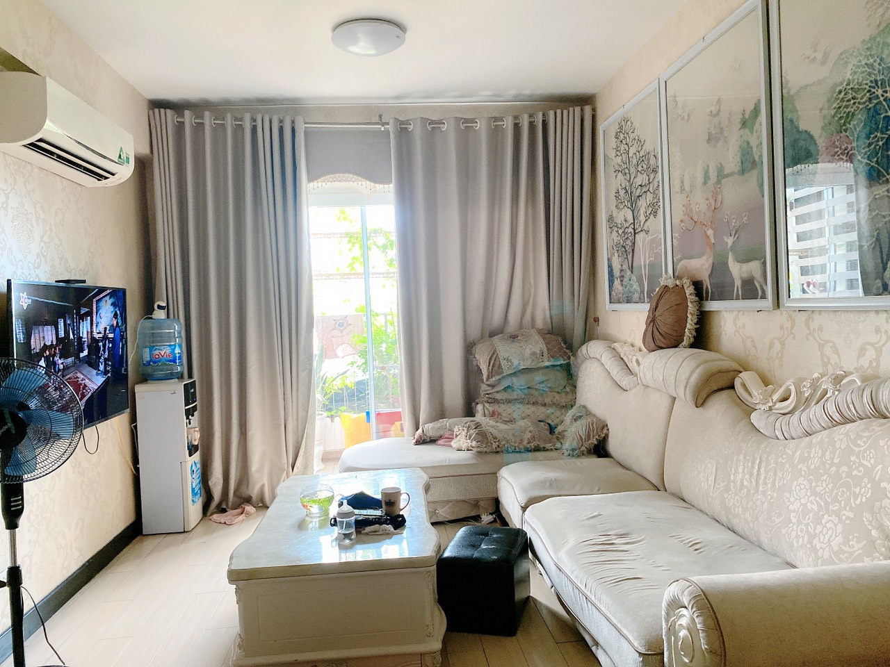 Bán căn hộ 92m2 tòa C view Vườn Tùng