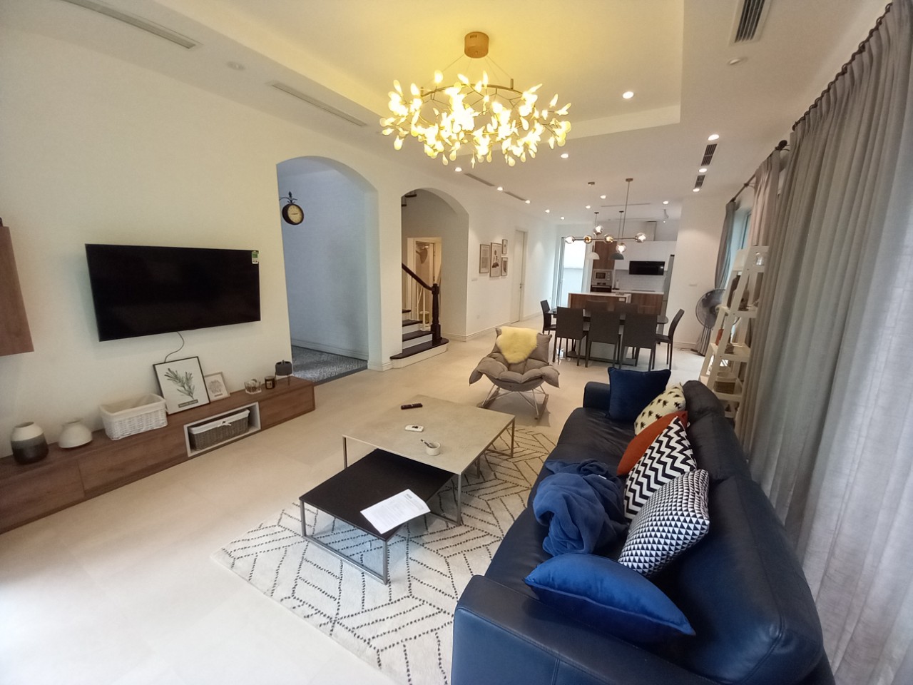 Biệt thự đẹp 200m2 tại Parkriver cần cho thuê