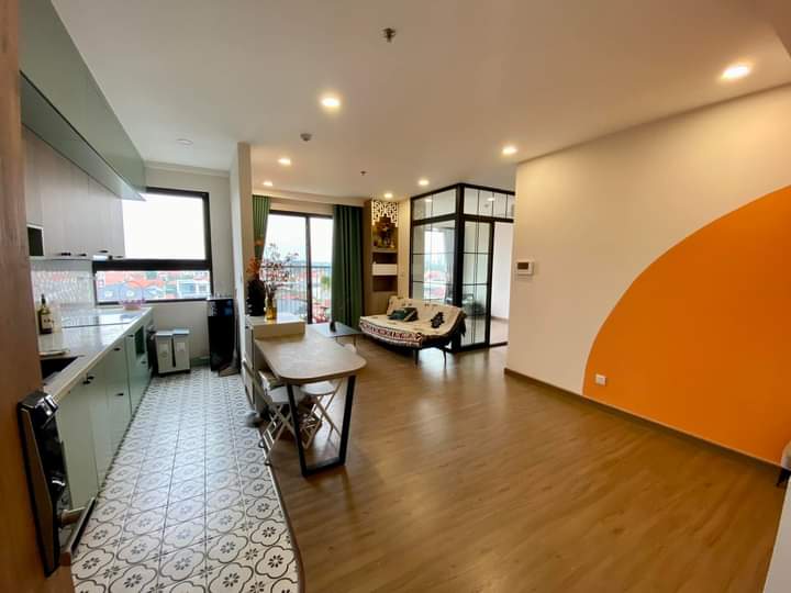 cần bán nhanh căn hộ 83,48m2,3pn,đủ đồ bên tòa sky oasis ecopark,hưng yên