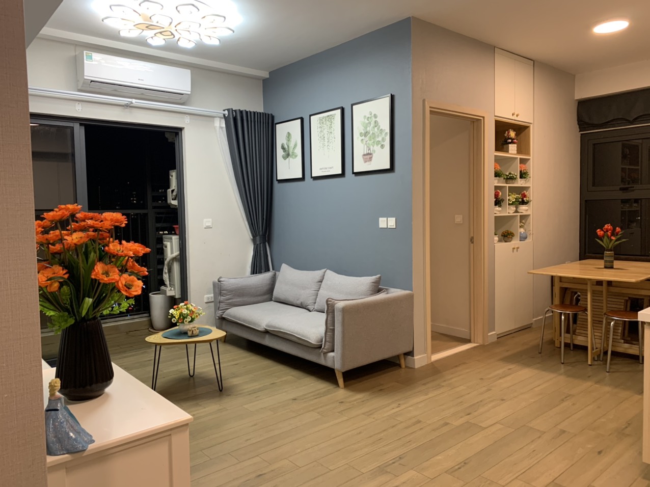 Cần cho thuê căn hộ tầng cao tòa A Westbay view hồ Thiên Nga