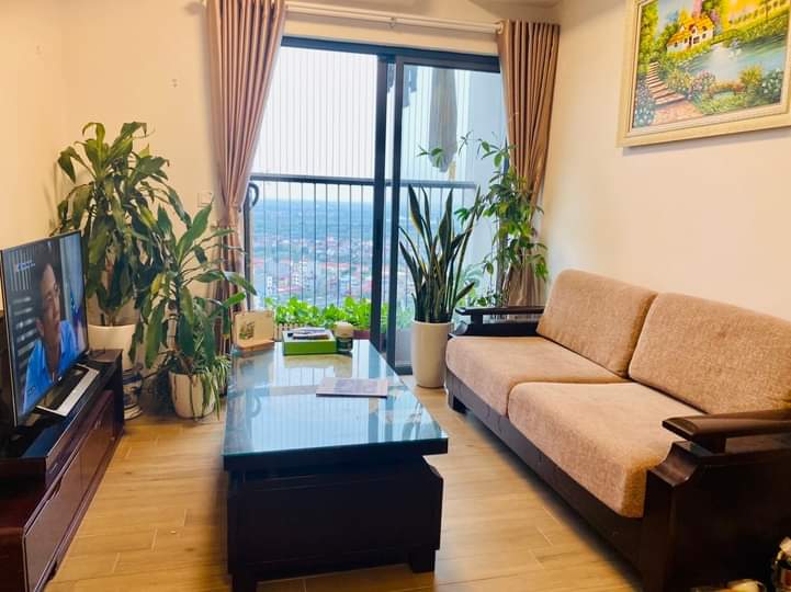 căn hộ 60m2,2pn,đủ đồ bên tòa wesbay ecopark cho thuê