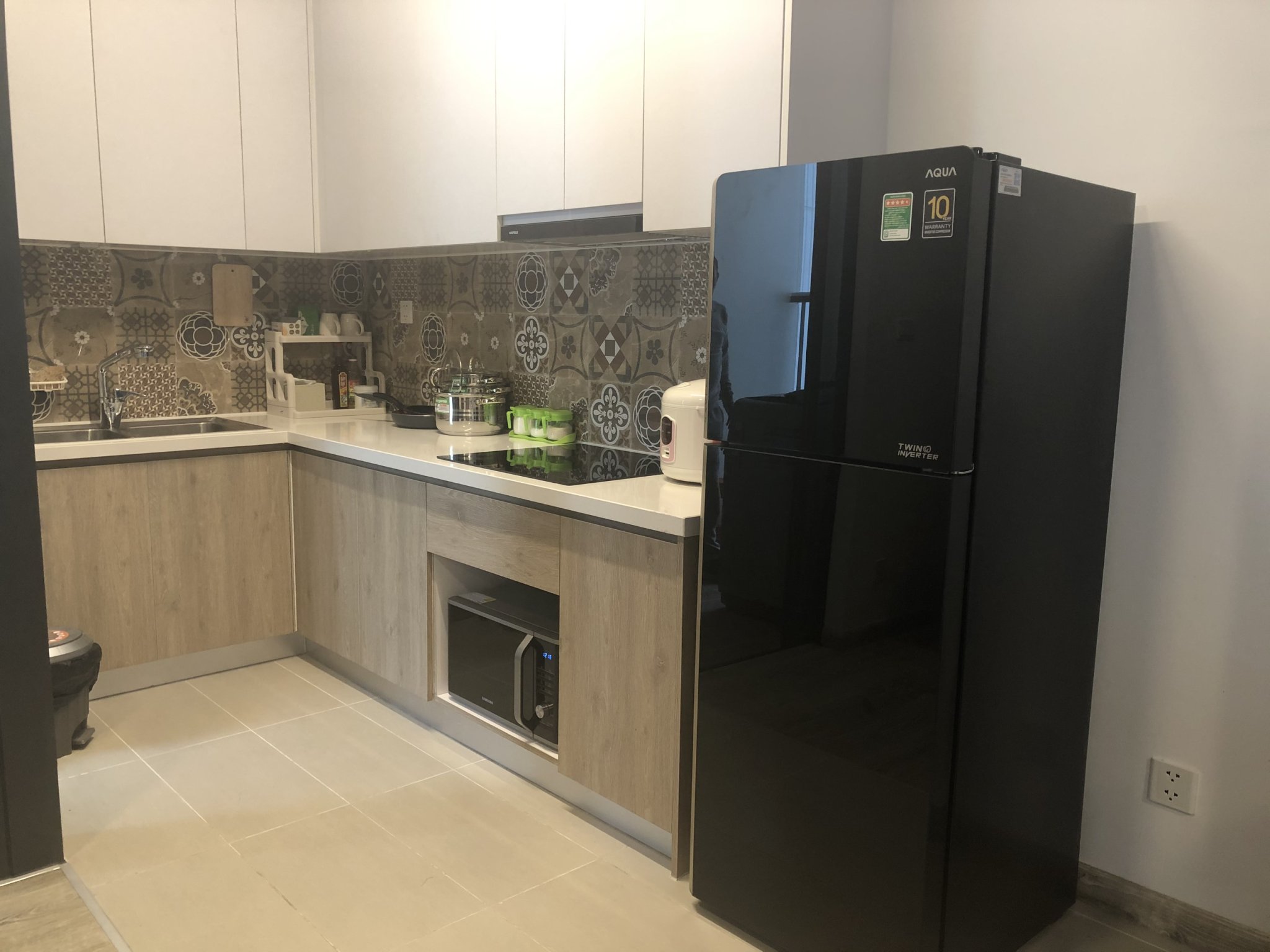 CĂN HỘ 70M2,2PN, ĐỦ ĐỒ Ở TÒA LAKE1 ECOPARK, HƯNG YÊN CHO THUÊ