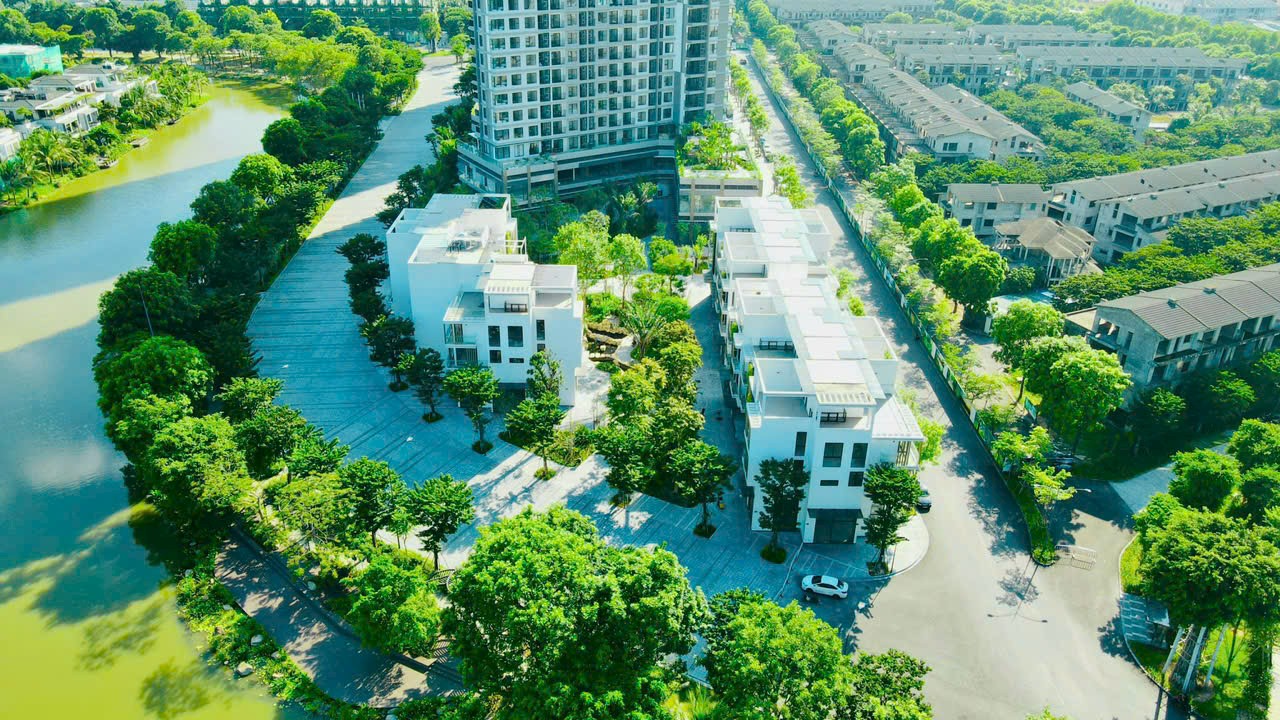 CẦN TIỀN BÁNH NHANH CĂN NHÀ PHỐ VỊNH ĐẢO ECOPARK VĂN GIANG,HƯNG YÊN