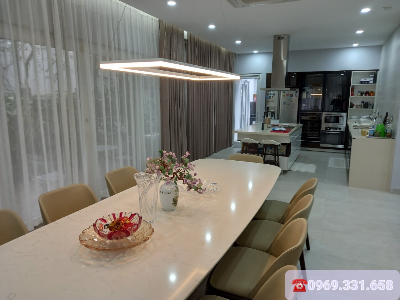 CHO THUÊ BIỆT THỰ ĐƠN LẬP 325M2,4PN, ĐỦ ĐỒ Ở KHU VƯỜN MAI, ECOPARK, HƯNG YÊN