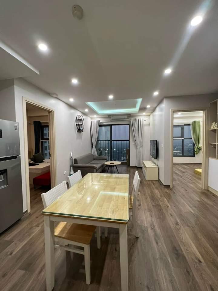 cho thuê căn hộ 60m2,2pn,đủ đồ bên wesbay ecopark,hưng yên