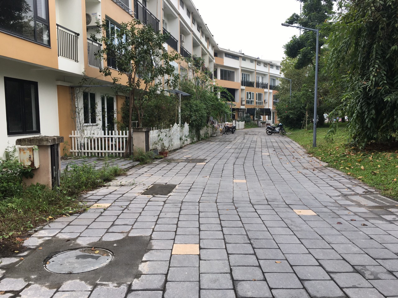 Nhà phố Thảo Nguyên cho thuê nguyên căn