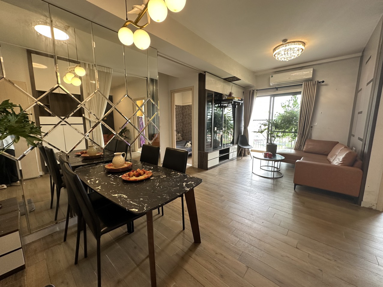 Bán căn hộ 90m 3 phòng ngủ tại tòa Westbay C Ecopark
